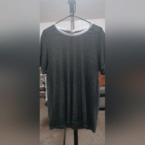 Unbranded Classic Grey W/white Collar T-Shirt 2x. A-20